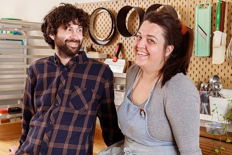 files/aaron_shop_smiles.jpg